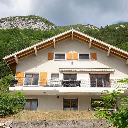 T4 Avec Vue Imprenable Sur Le Lac D'Annecy Apartment Veyrier-du-Lac Exterior photo